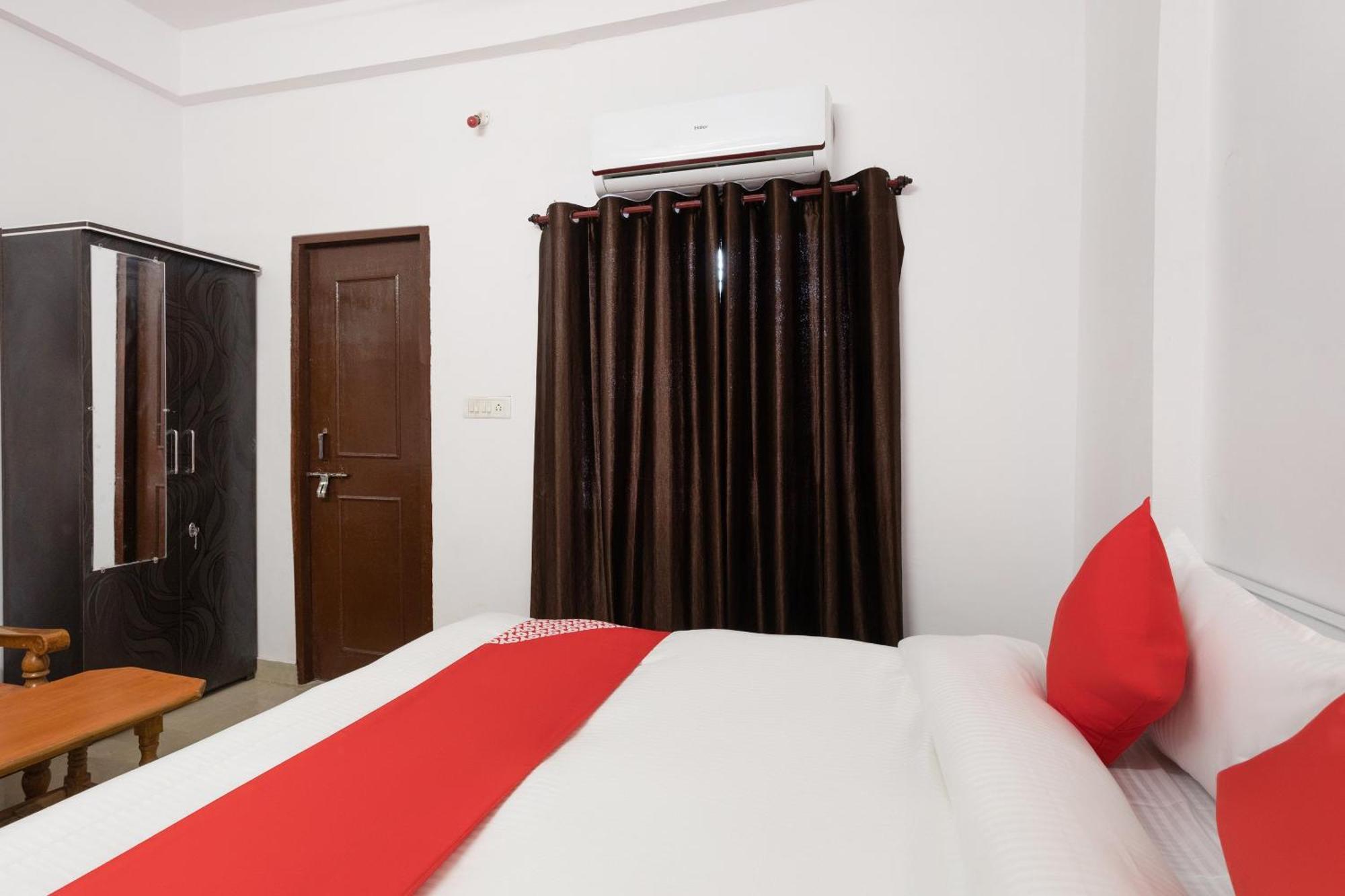 Hotel O Golden Star Bhopál Kültér fotó