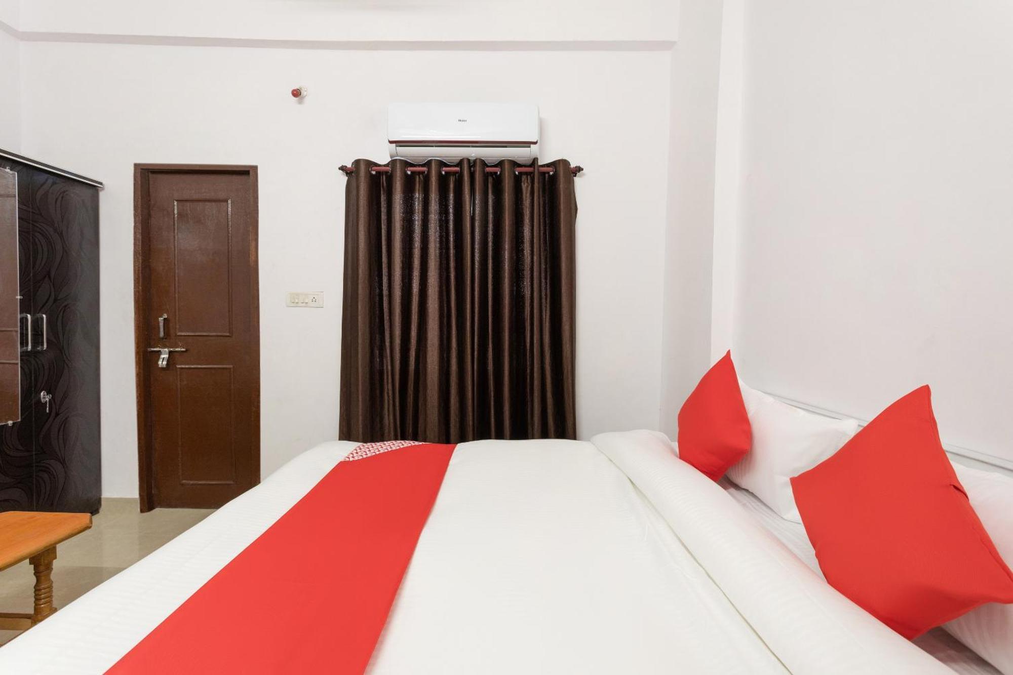 Hotel O Golden Star Bhopál Kültér fotó