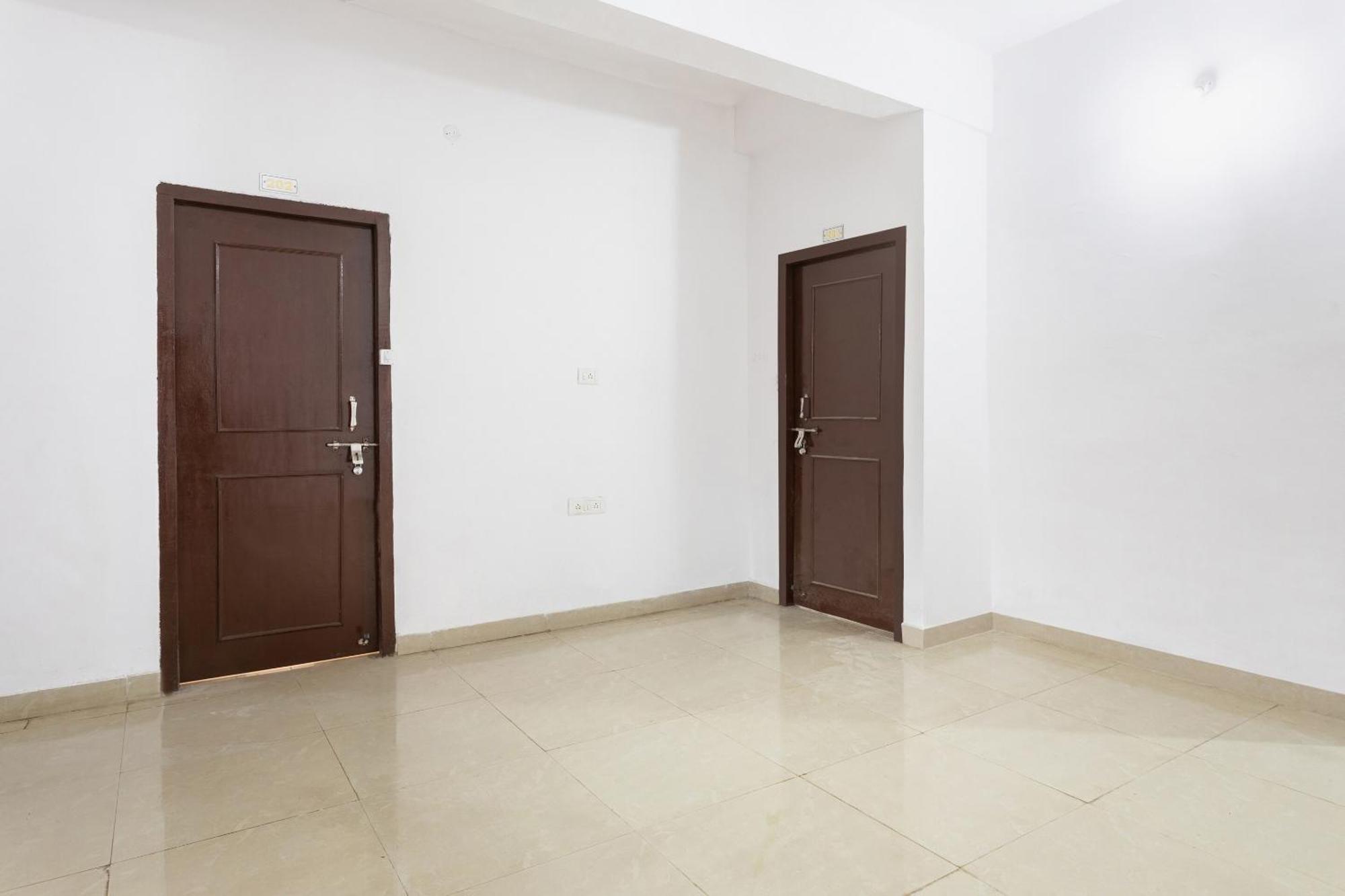 Hotel O Golden Star Bhopál Kültér fotó